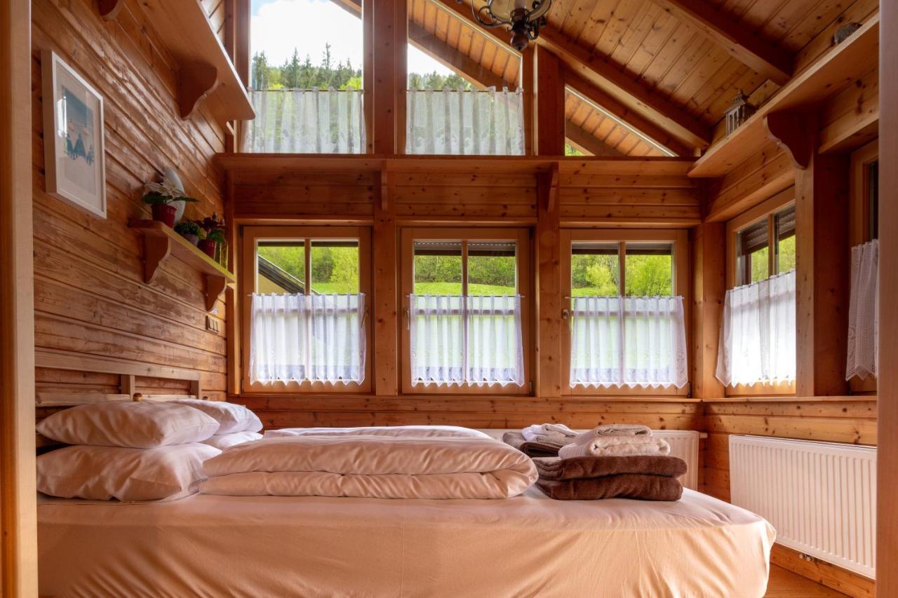 Four Seasons Lodge Lackenhof Bagian luar foto